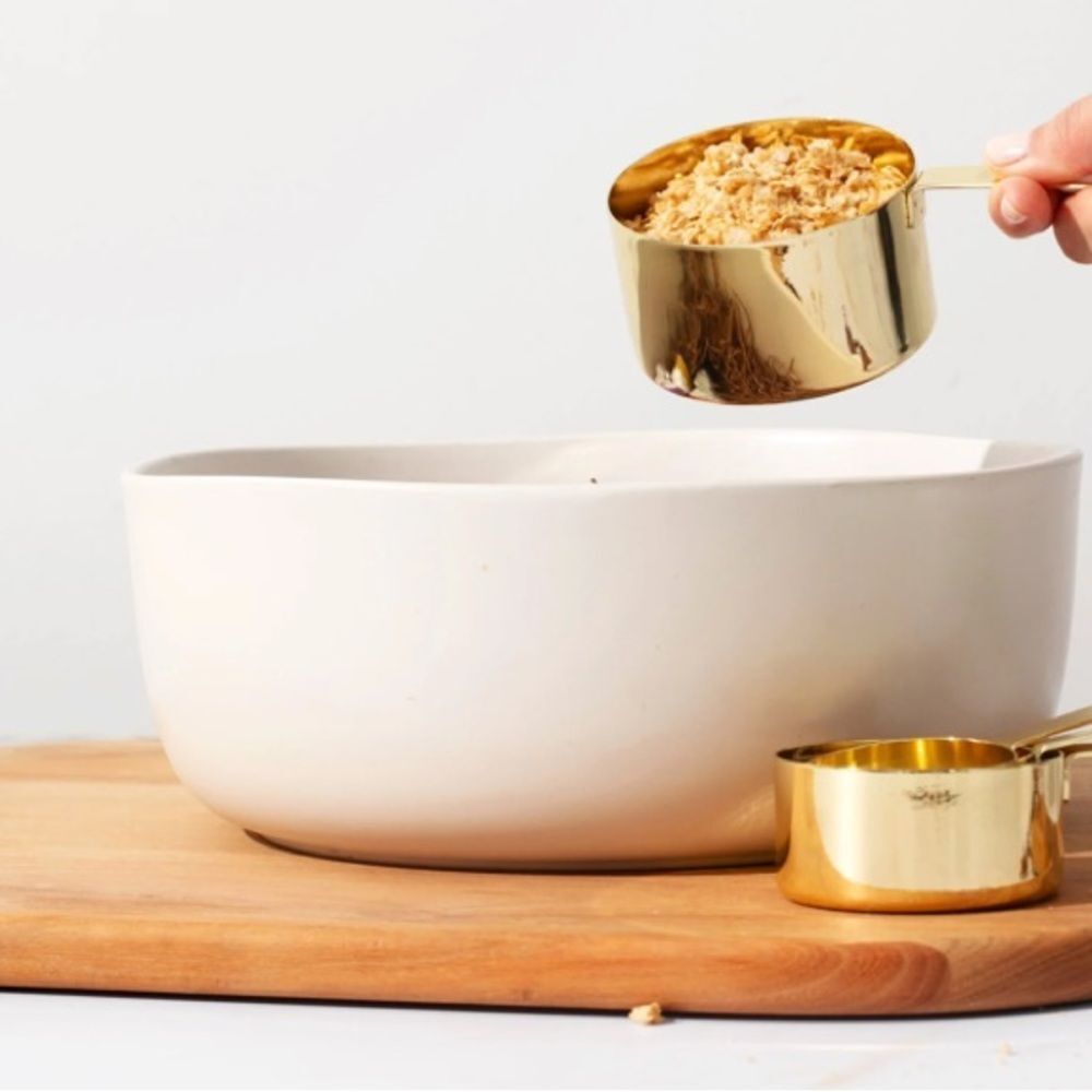GK 8 Piece Measuring Cups Spoons Set in gold stainless steel